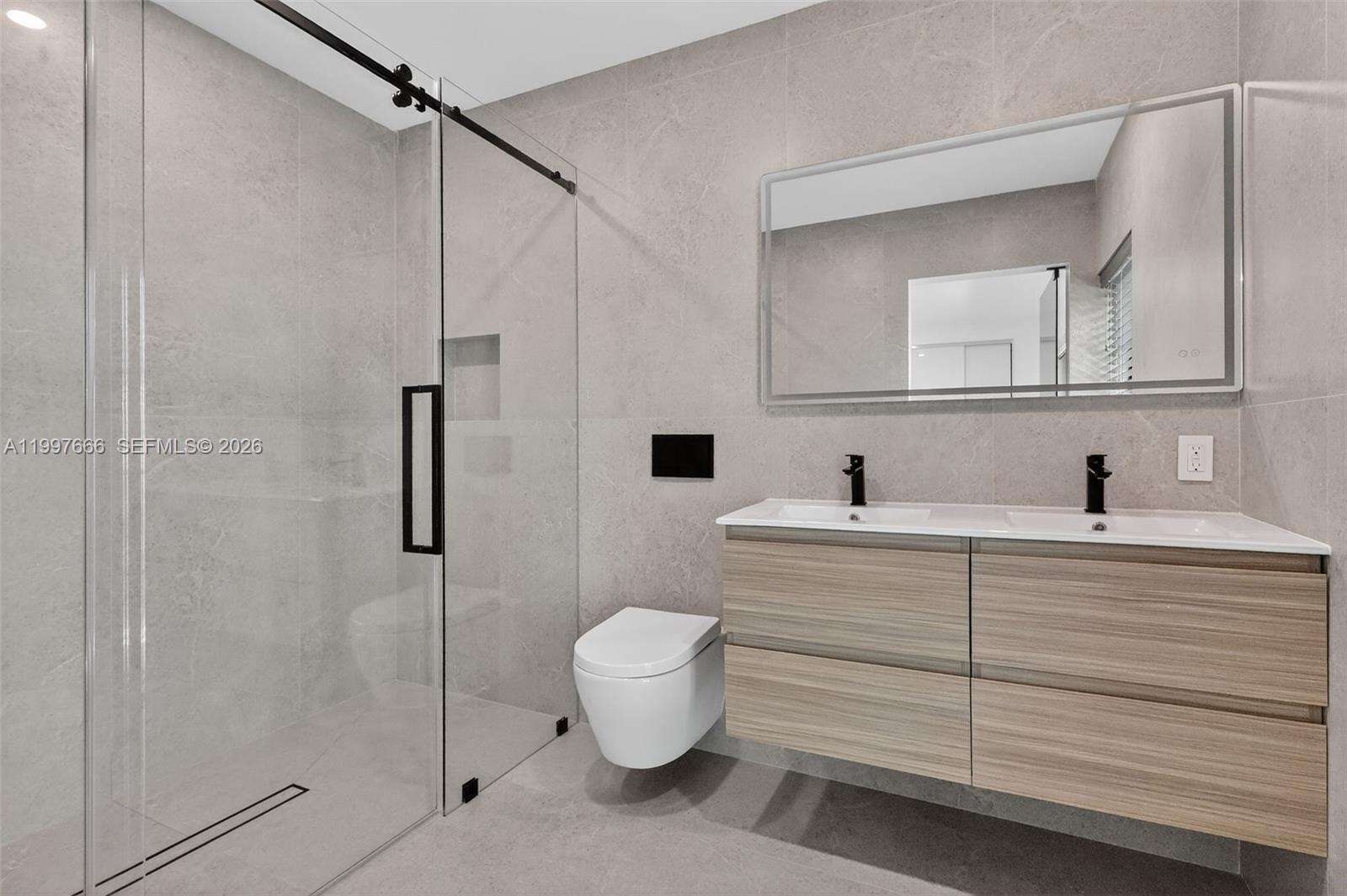 607 Layne Blvd, Hallandale Beach, FL 33009 | Picture 32