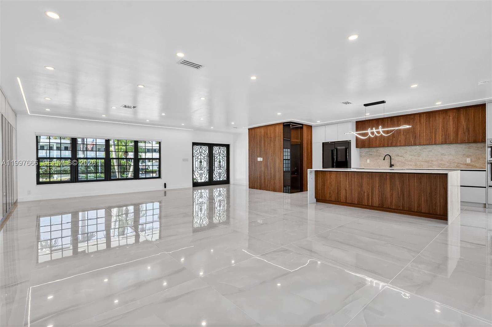 607 Layne Blvd, Hallandale Beach, FL 33009 | Picture 5