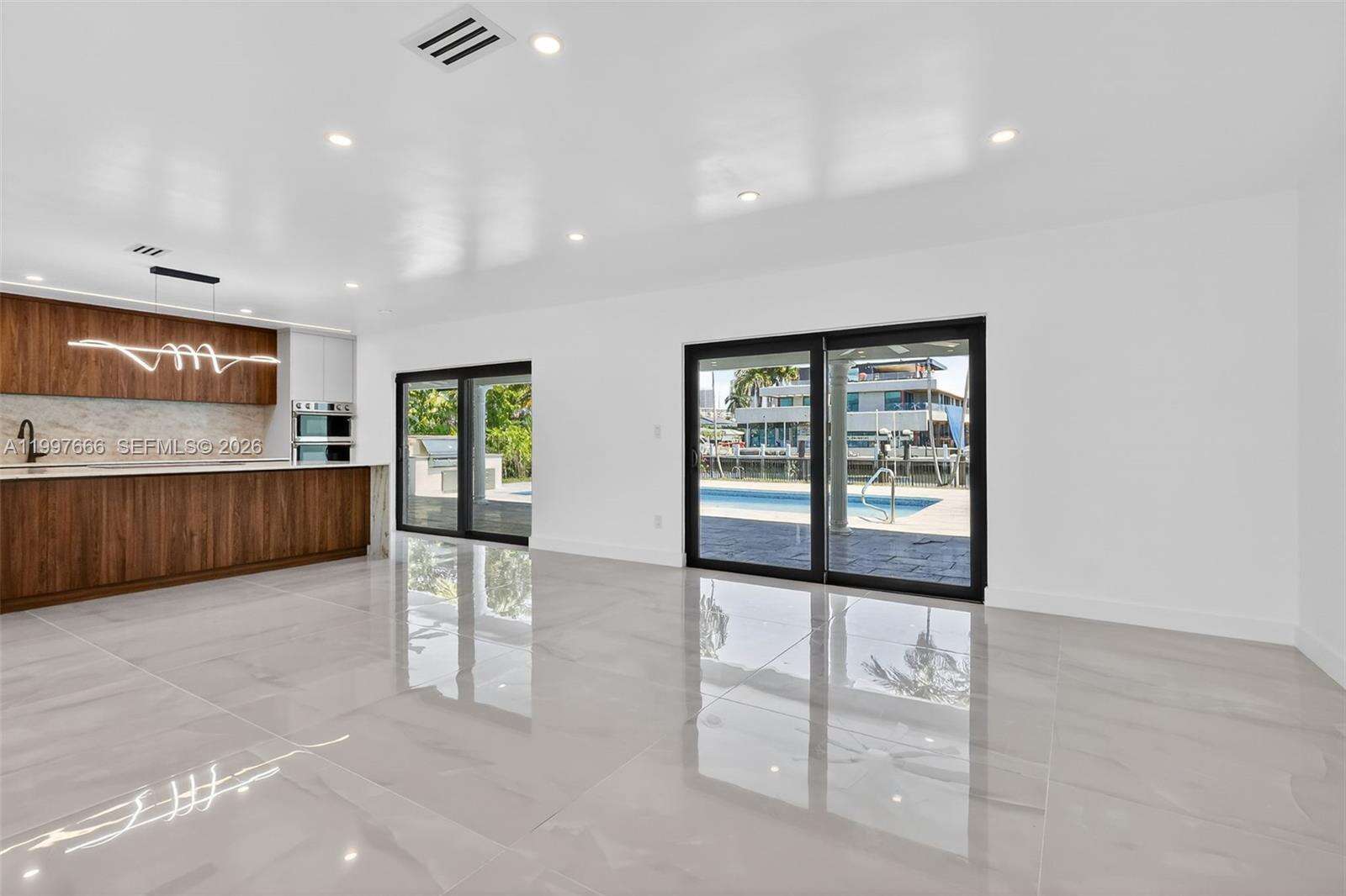 607 Layne Blvd, Hallandale Beach, FL 33009 | Picture 6