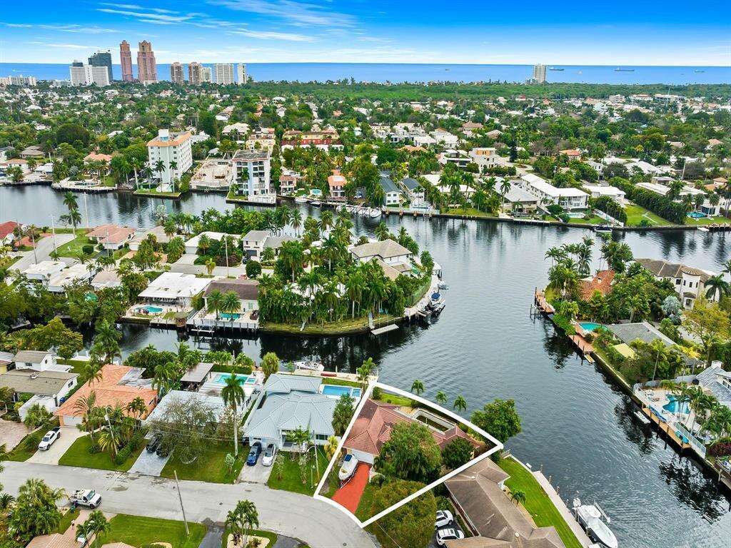 2212 17th, Fort Lauderdale, FL 33305 - For Sale photo 6