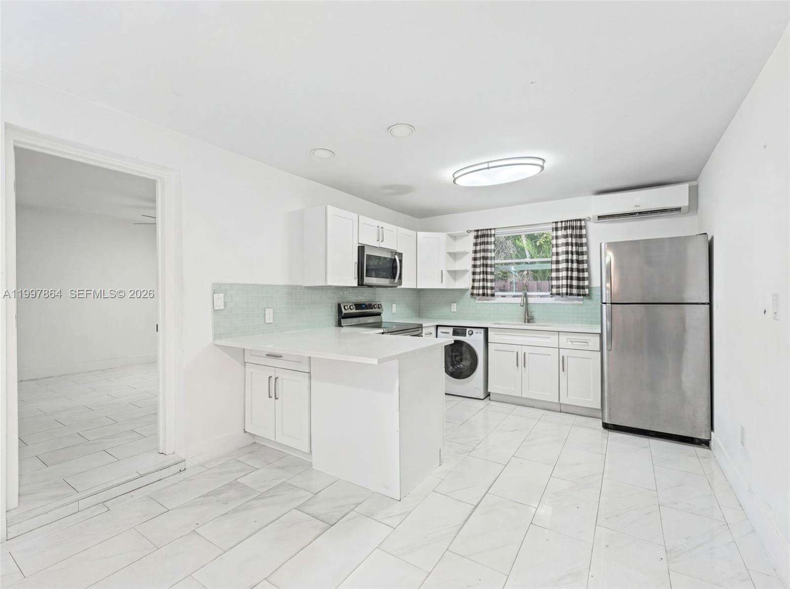 1432 5th Ave, Fort Lauderdale, FL 33304 | Picture 21