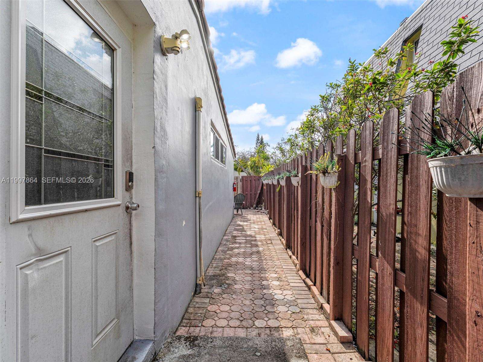 1432 5th Ave, Fort Lauderdale, FL 33304 | Picture 38