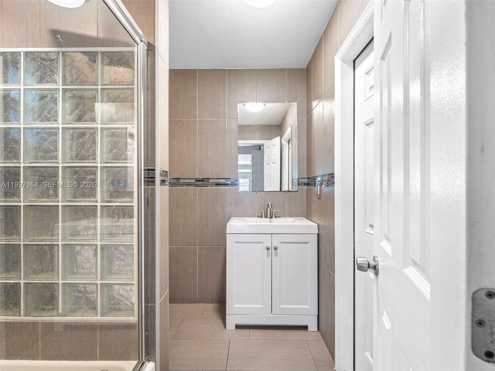 1432 5th Ave, Fort Lauderdale, FL 33304 | Picture 45