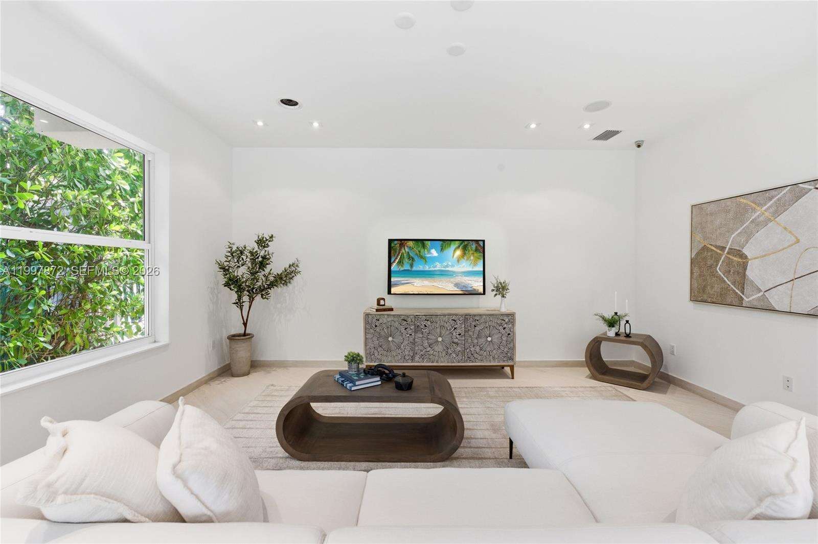 3752 199 St, Aventura, FL 33180 | Picture 11