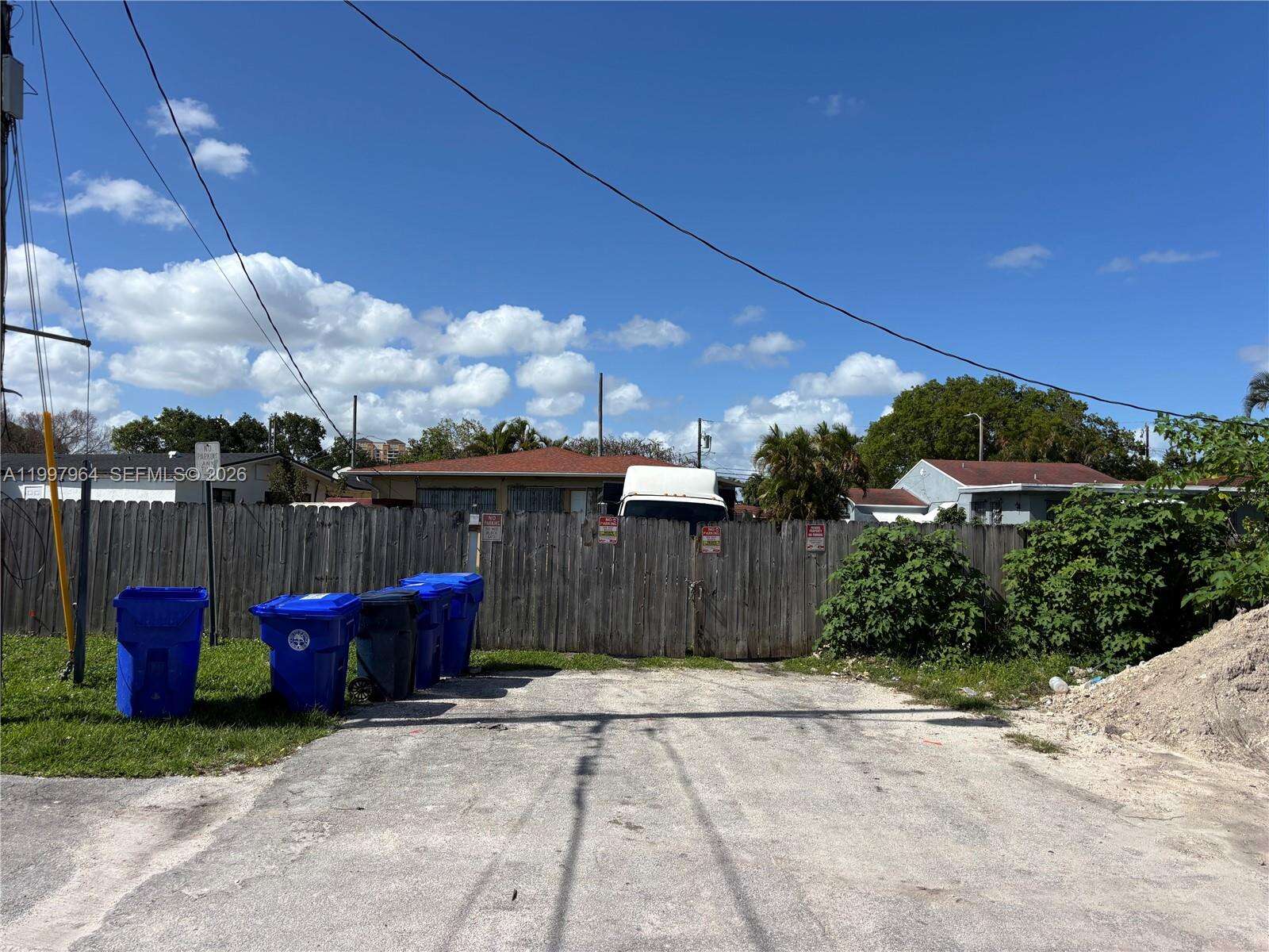 3180 26th St, Miami, FL 33133 | Picture 6