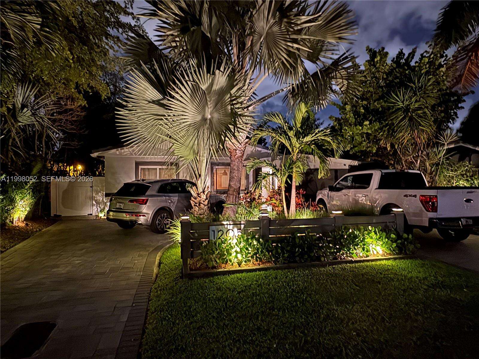 1205 17th Ter, Fort Lauderdale, FL 33304 | Picture 3