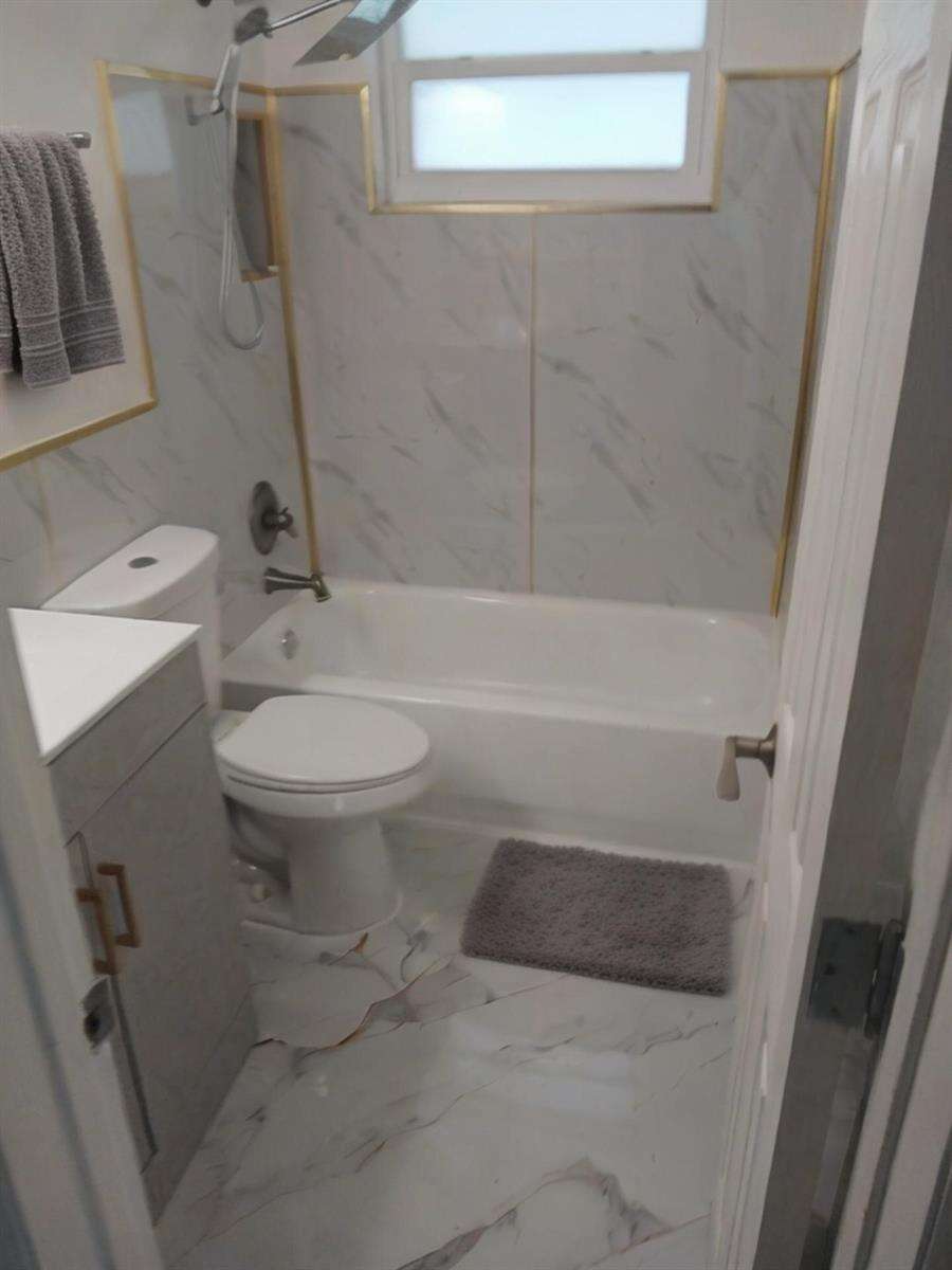 6641 Miramar, Miramar, FL 33023 - For Sale photo 11