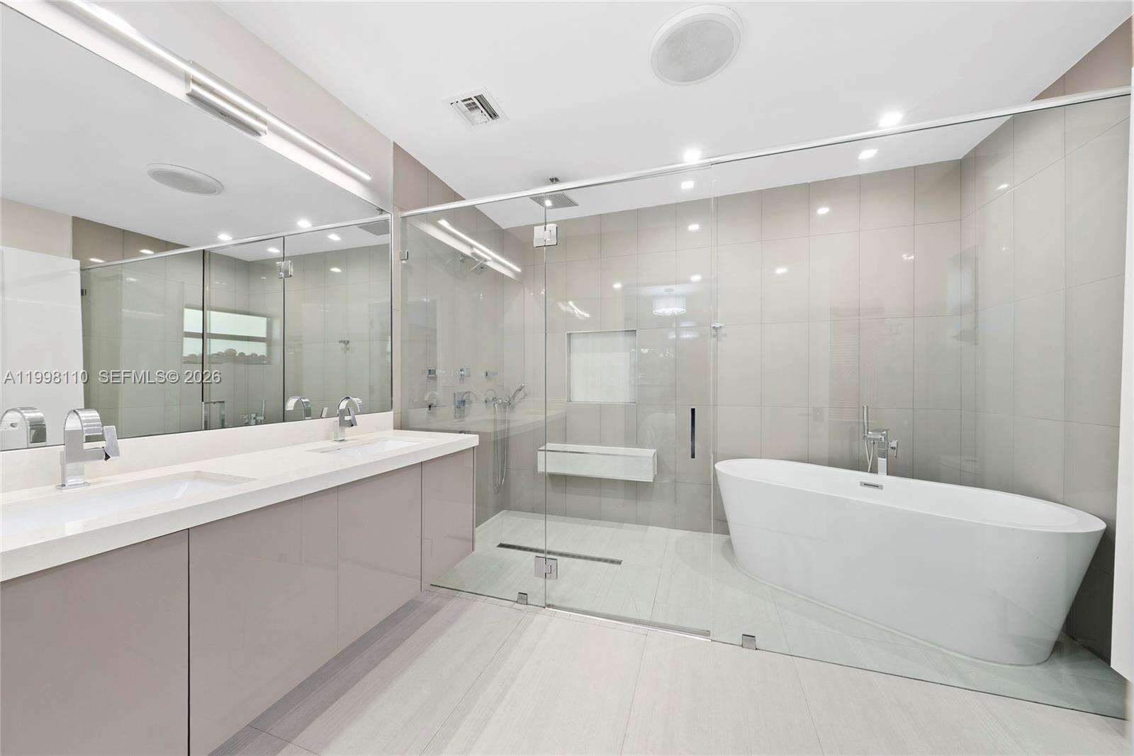 3141 Bay Rd, Miami Beach, FL 33140 | Picture 14