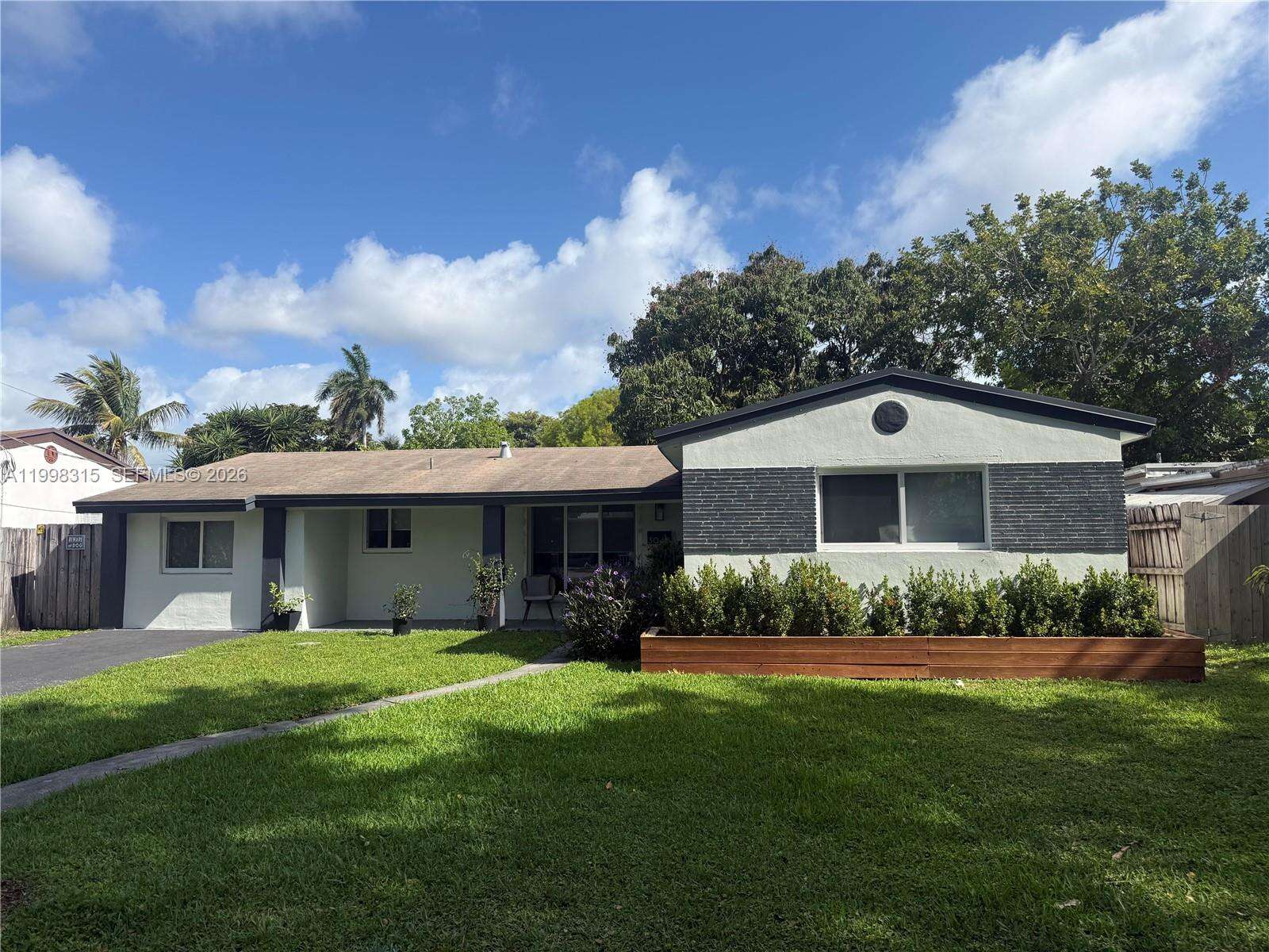 3043 Hayes Street, Hollywood, FL 33021 | Picture 1