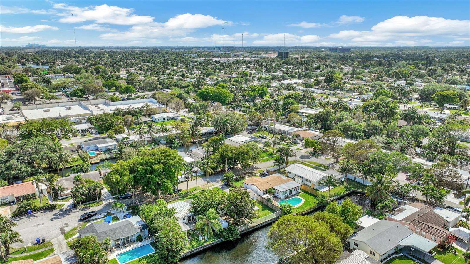 3043 Hayes Street, Hollywood, FL 33021 | Picture 39