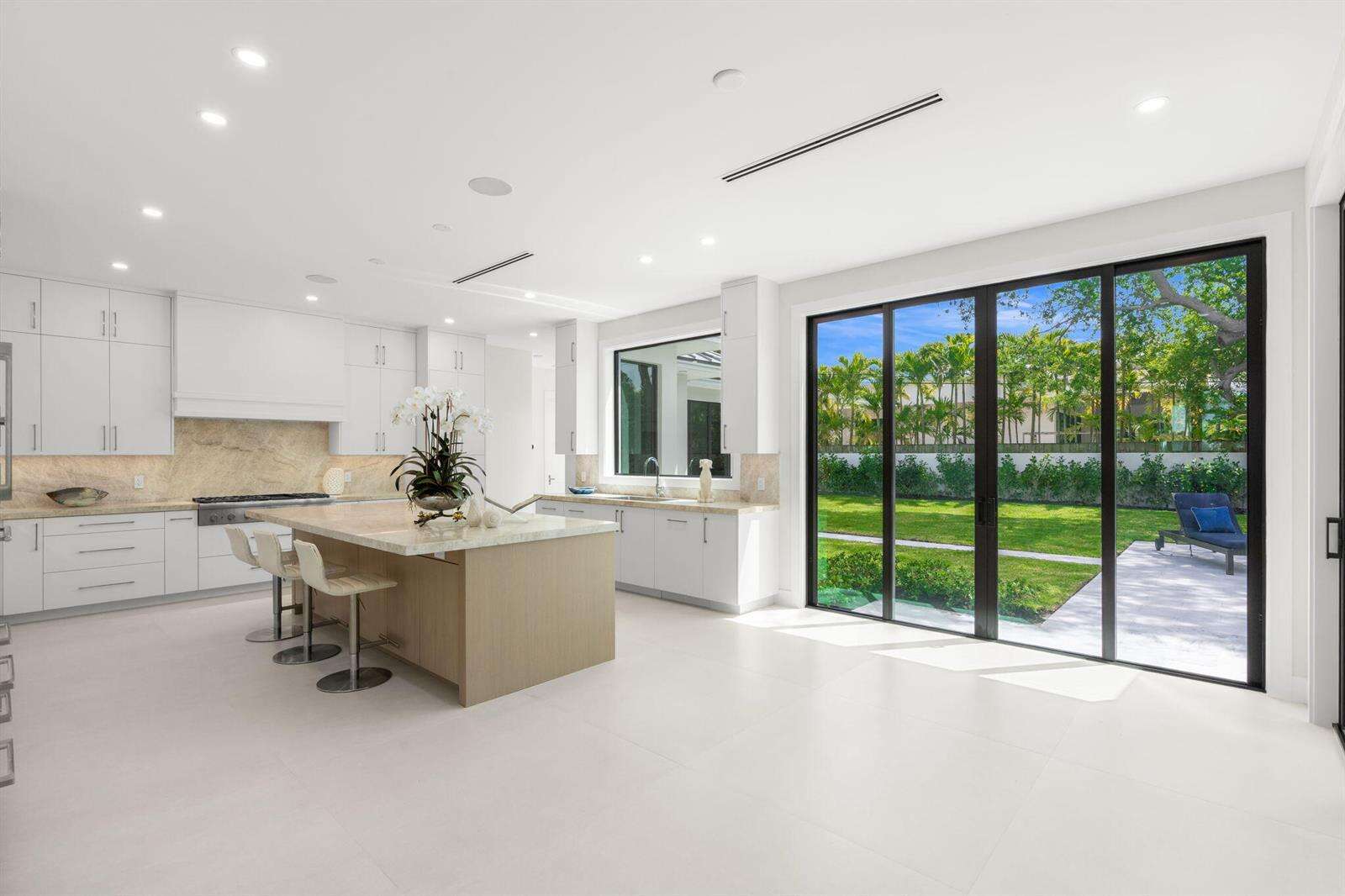 2406 13th, Fort Lauderdale, FL 33304 - For Sale photo 20