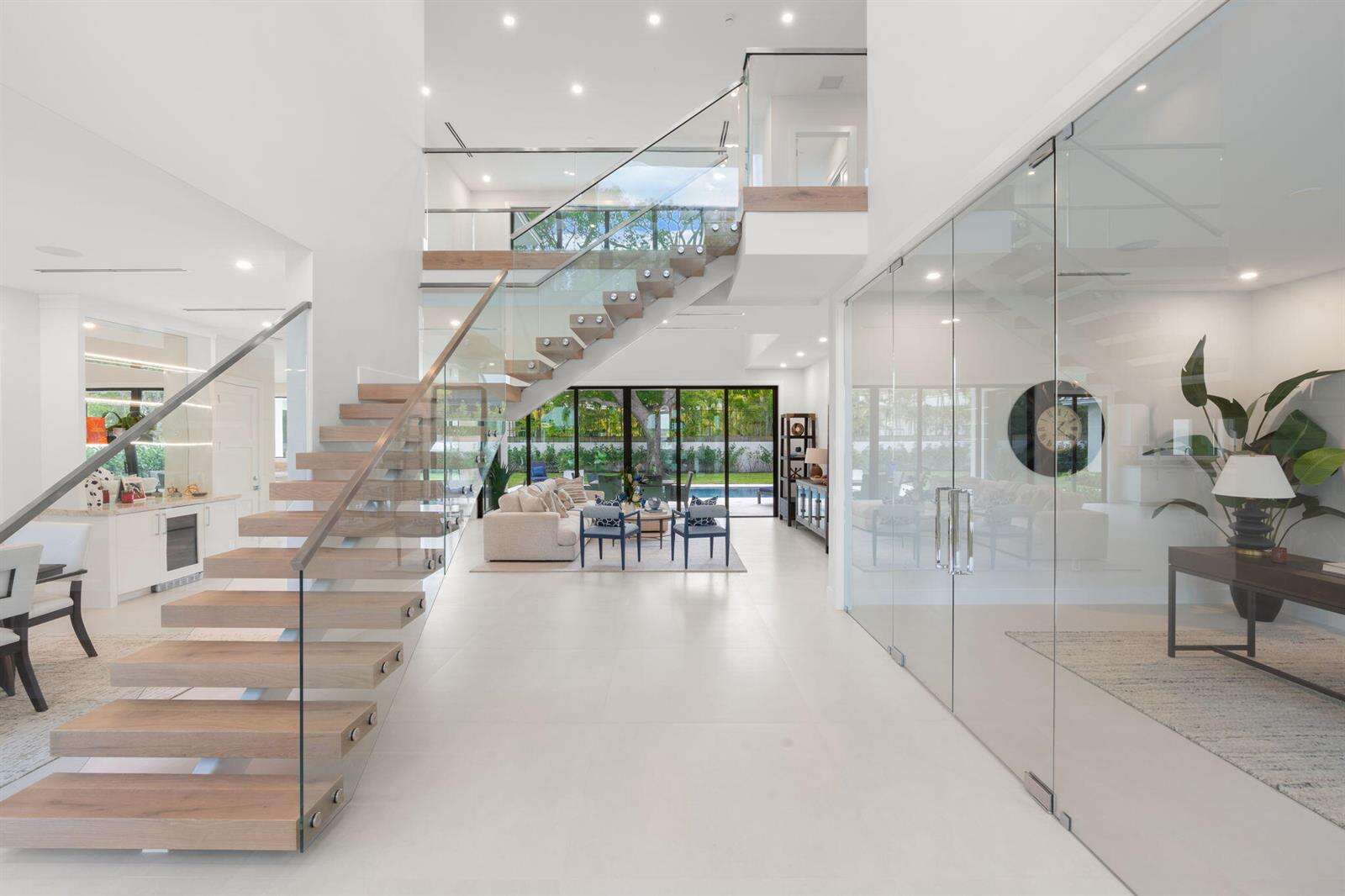 2406 13th, Fort Lauderdale, FL 33304 - For Sale photo 6