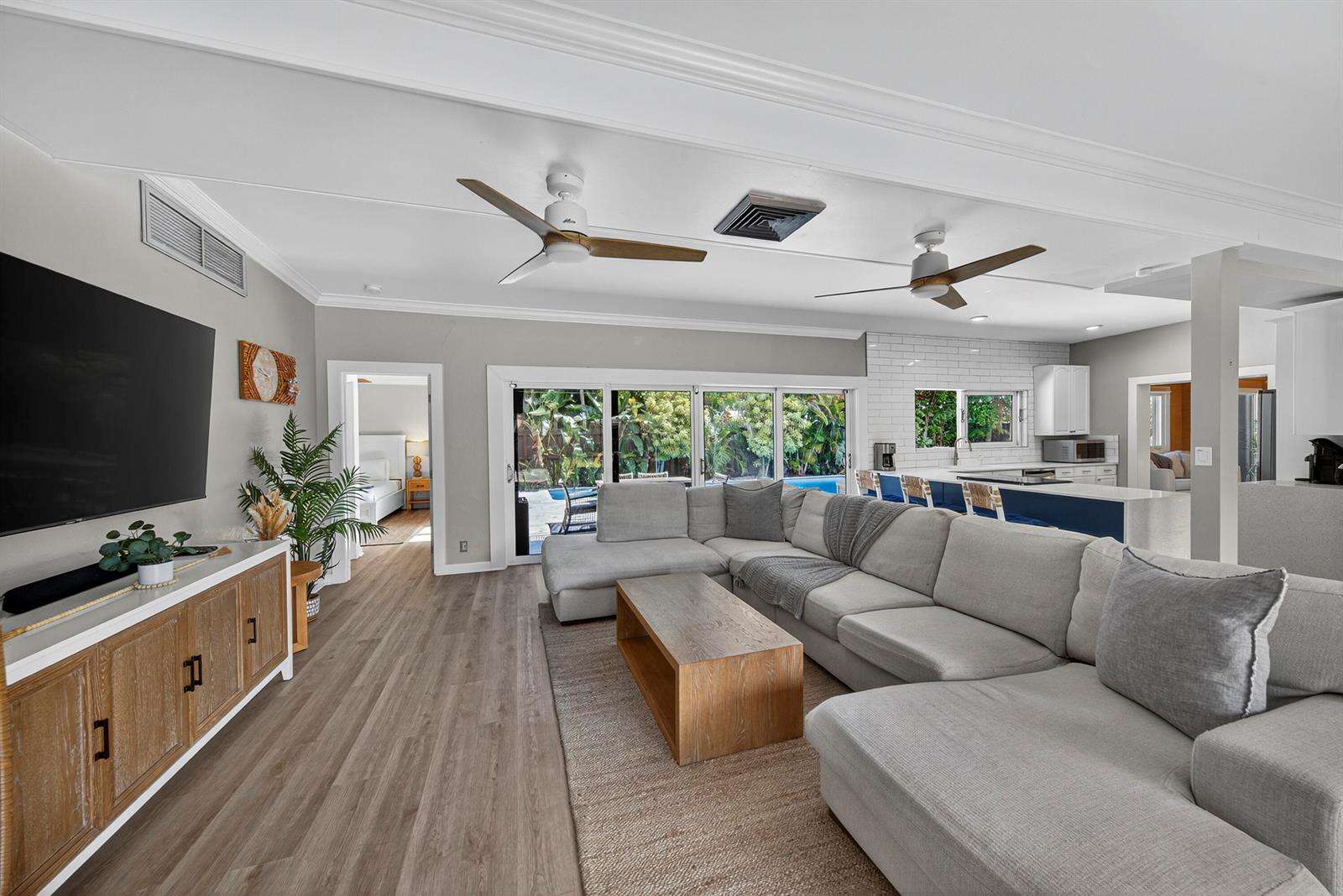 2112 Manatee, Fort Lauderdale, FL 33316 - For Sale photo 8