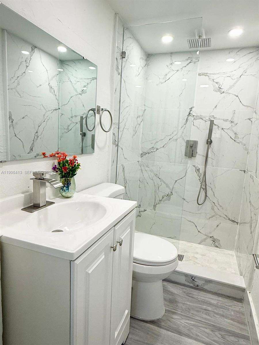 2516 Wiley Ct, Hollywood, FL 33020 | Picture 18