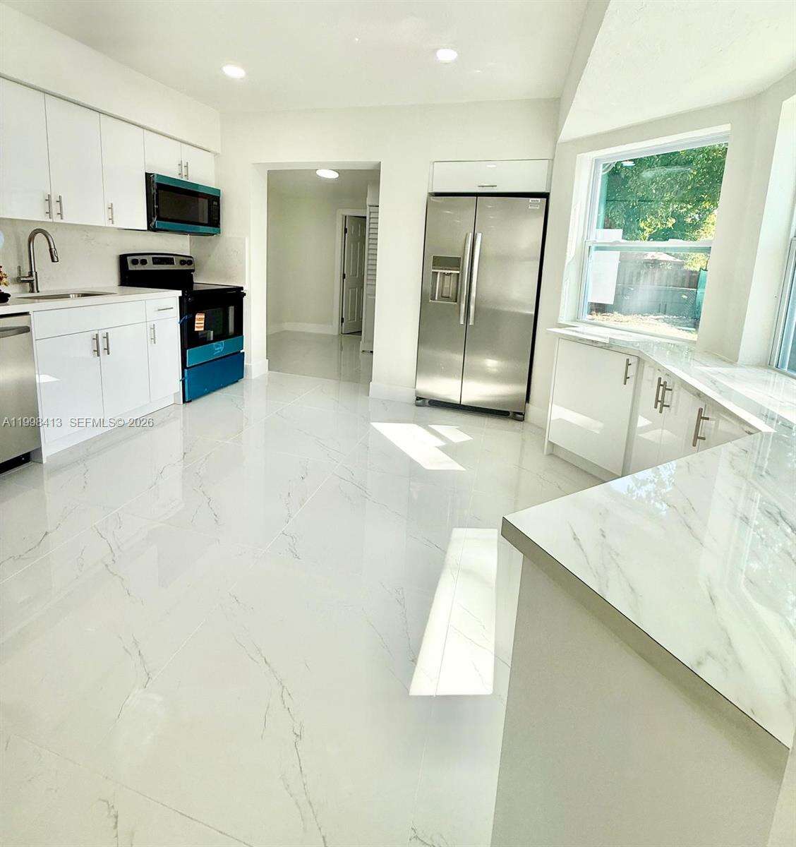 2516 Wiley Ct, Hollywood, FL 33020 | Picture 3