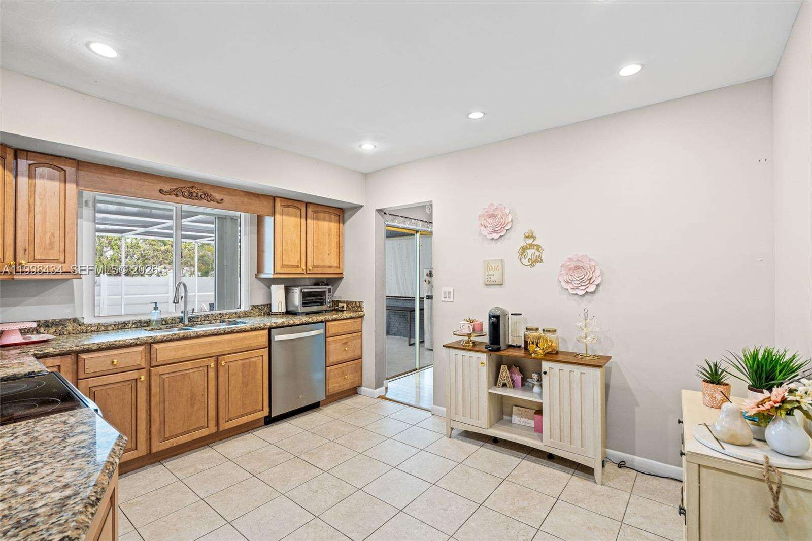 5214 Park Rd, Hollywood, FL 33021 | Picture 8