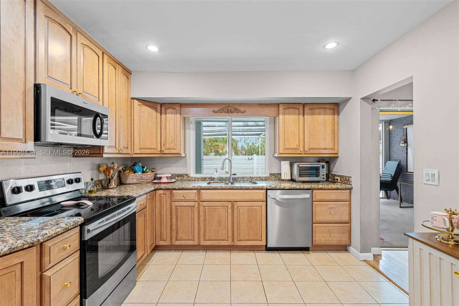 5214 Park Rd, Hollywood, FL 33021 | Picture 9