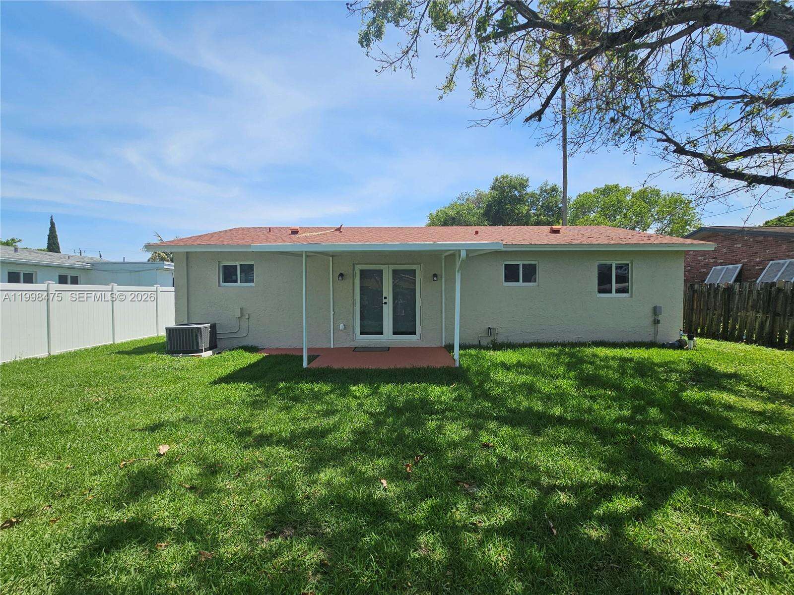 6881 Harding St, Hollywood, FL 33024 - For Sale photo 23