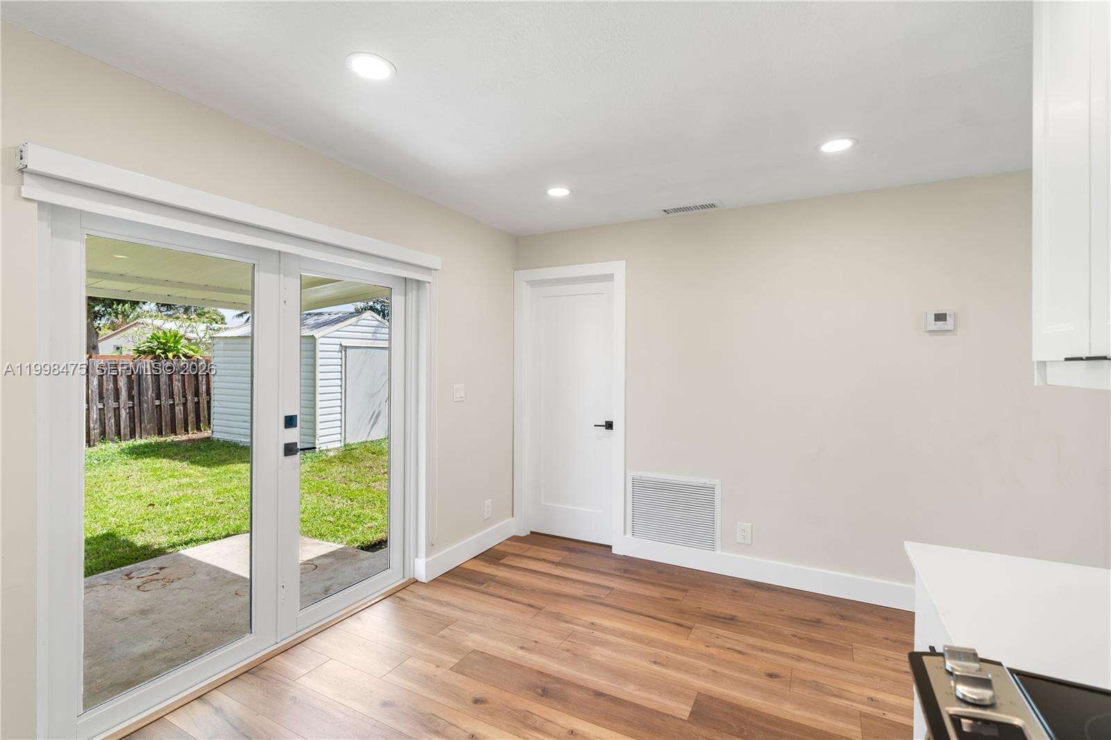 6881 Harding St, Hollywood, FL 33024 - For Sale photo 8
