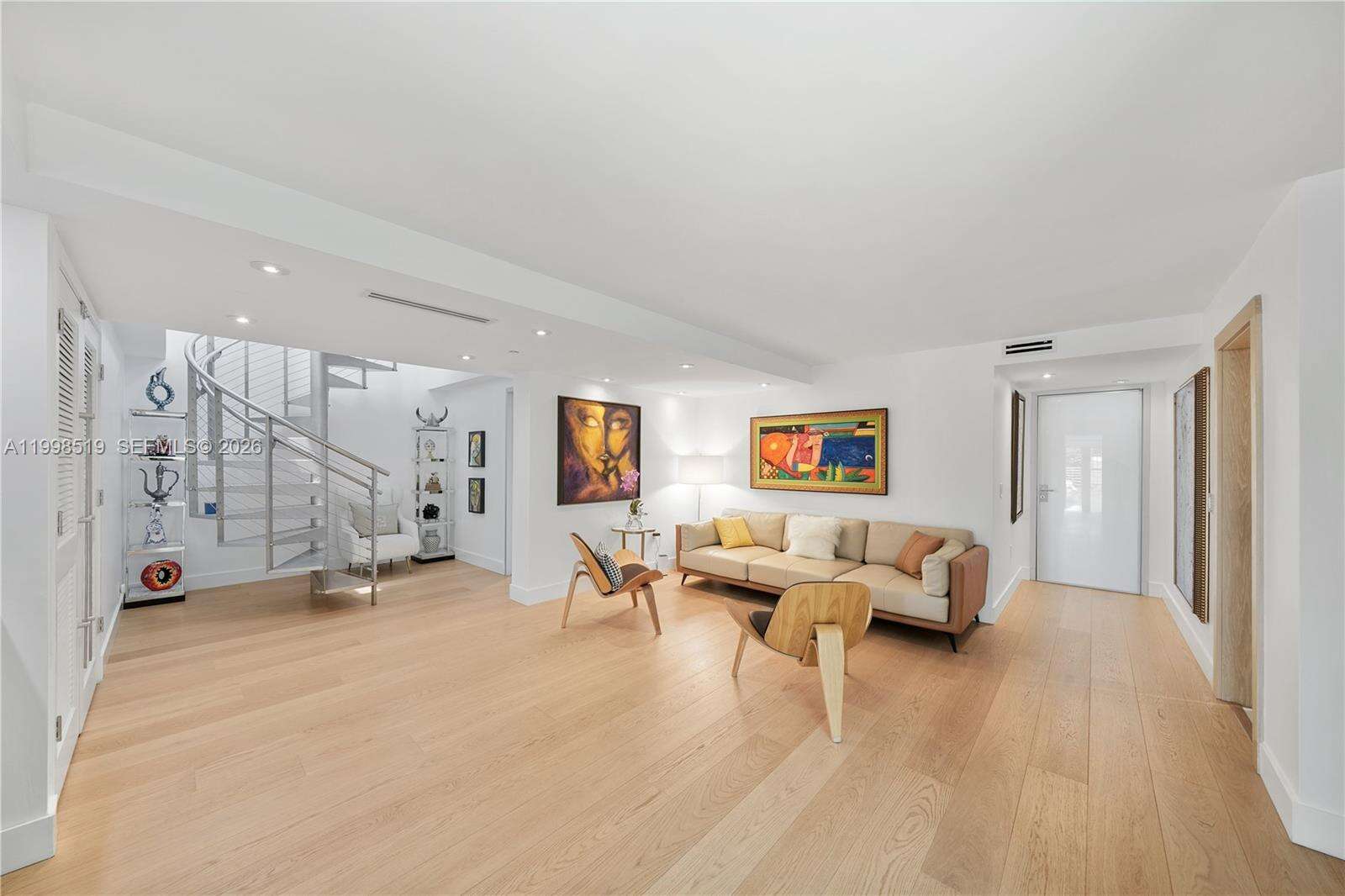 215 Palm Ave, Miami Beach, FL 33139 | Picture 15