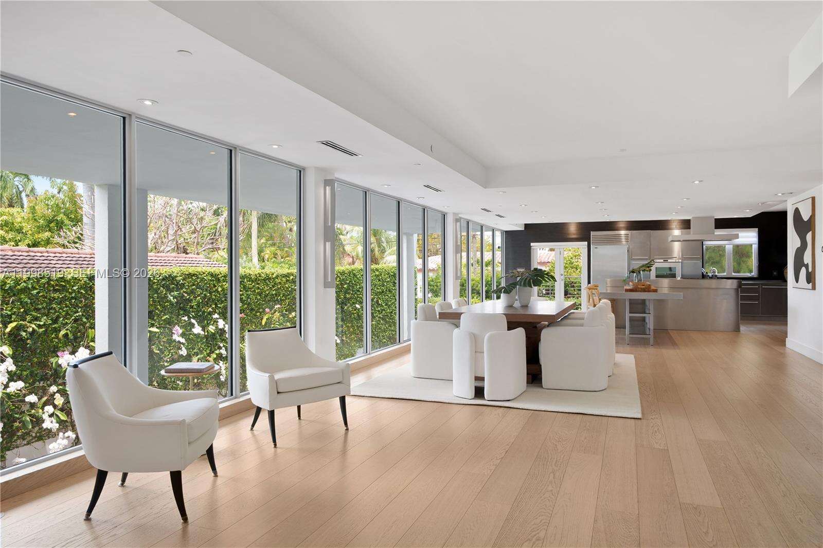 215 Palm Ave, Miami Beach, FL 33139 | Picture 3