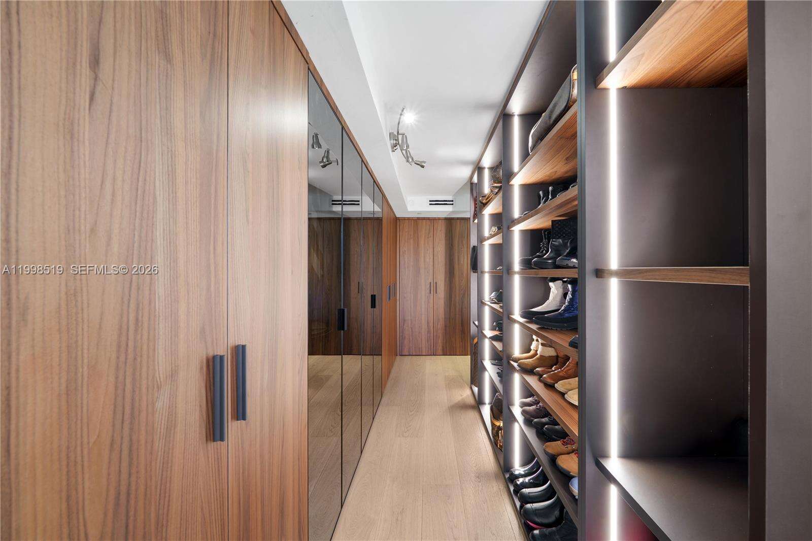 215 Palm Ave, Miami Beach, FL 33139 | Picture 25