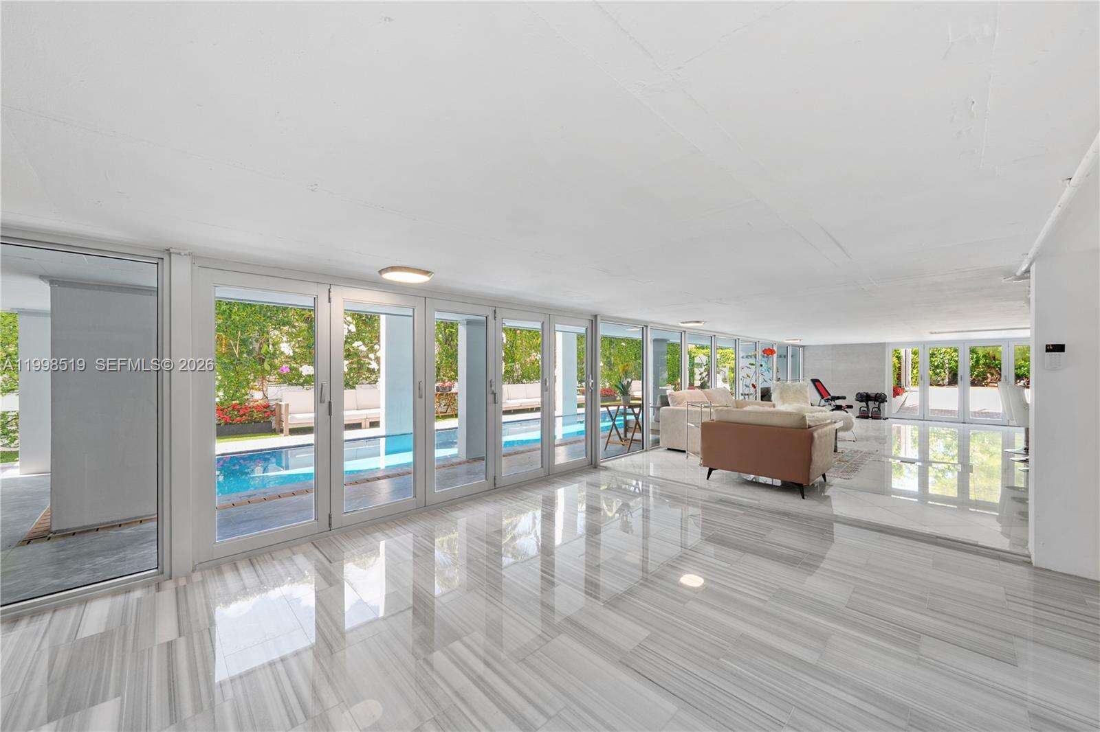 215 Palm Ave, Miami Beach, FL 33139 | Picture 34