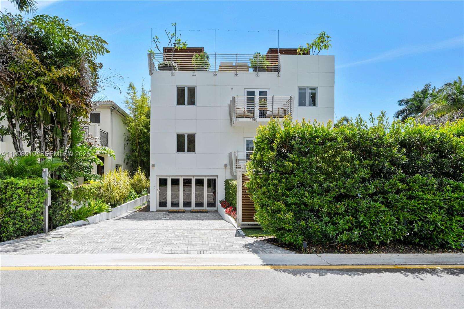 215 Palm Ave, Miami Beach, FL 33139 | Picture 42
