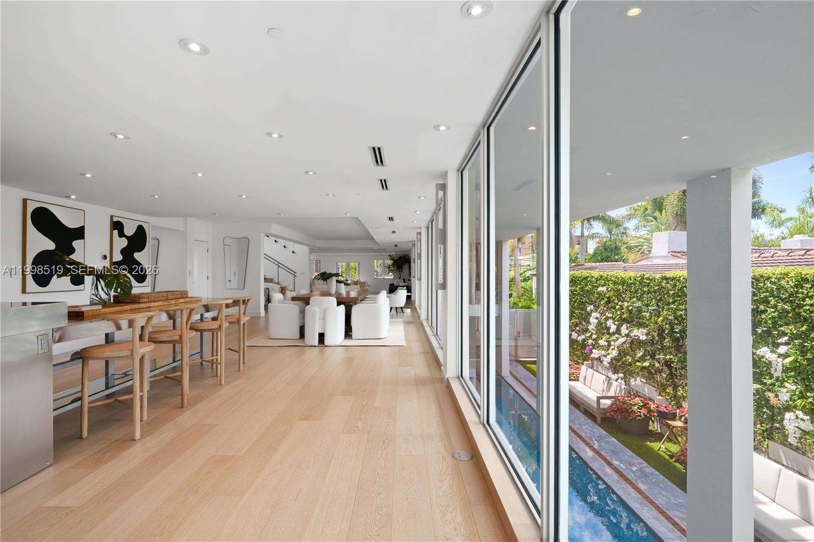215 Palm Ave, Miami Beach, FL 33139 | Picture 9
