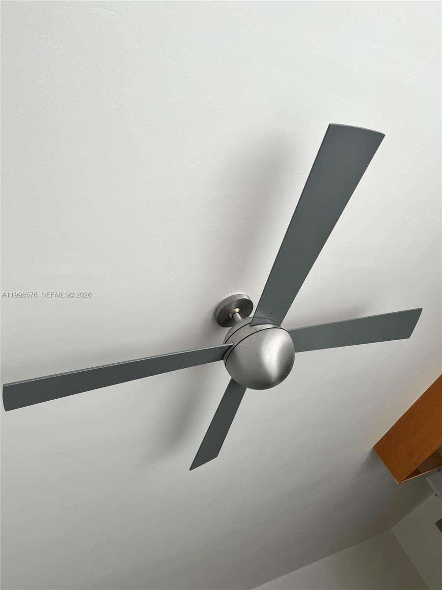 240 Collins Ave, Miami Beach, FL 33139 | Picture 12