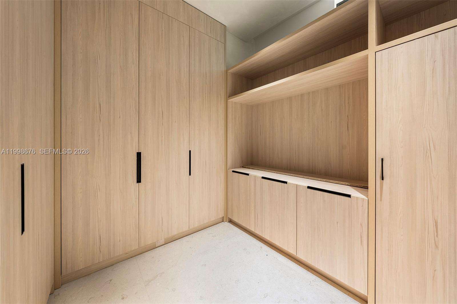 9640 Broadview Dr, Bay Harbor Islands, FL 33154 | Picture 31