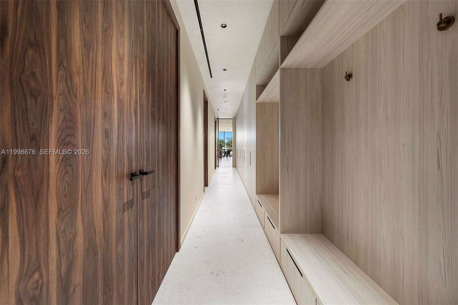 9640 Broadview Dr, Bay Harbor Islands, FL 33154 | Picture 32