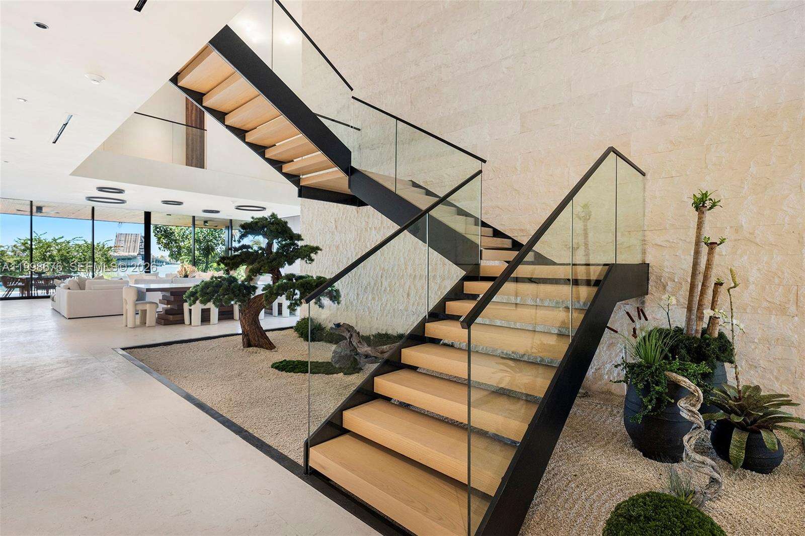 9640 Broadview Dr, Bay Harbor Islands, FL 33154 | Picture 33