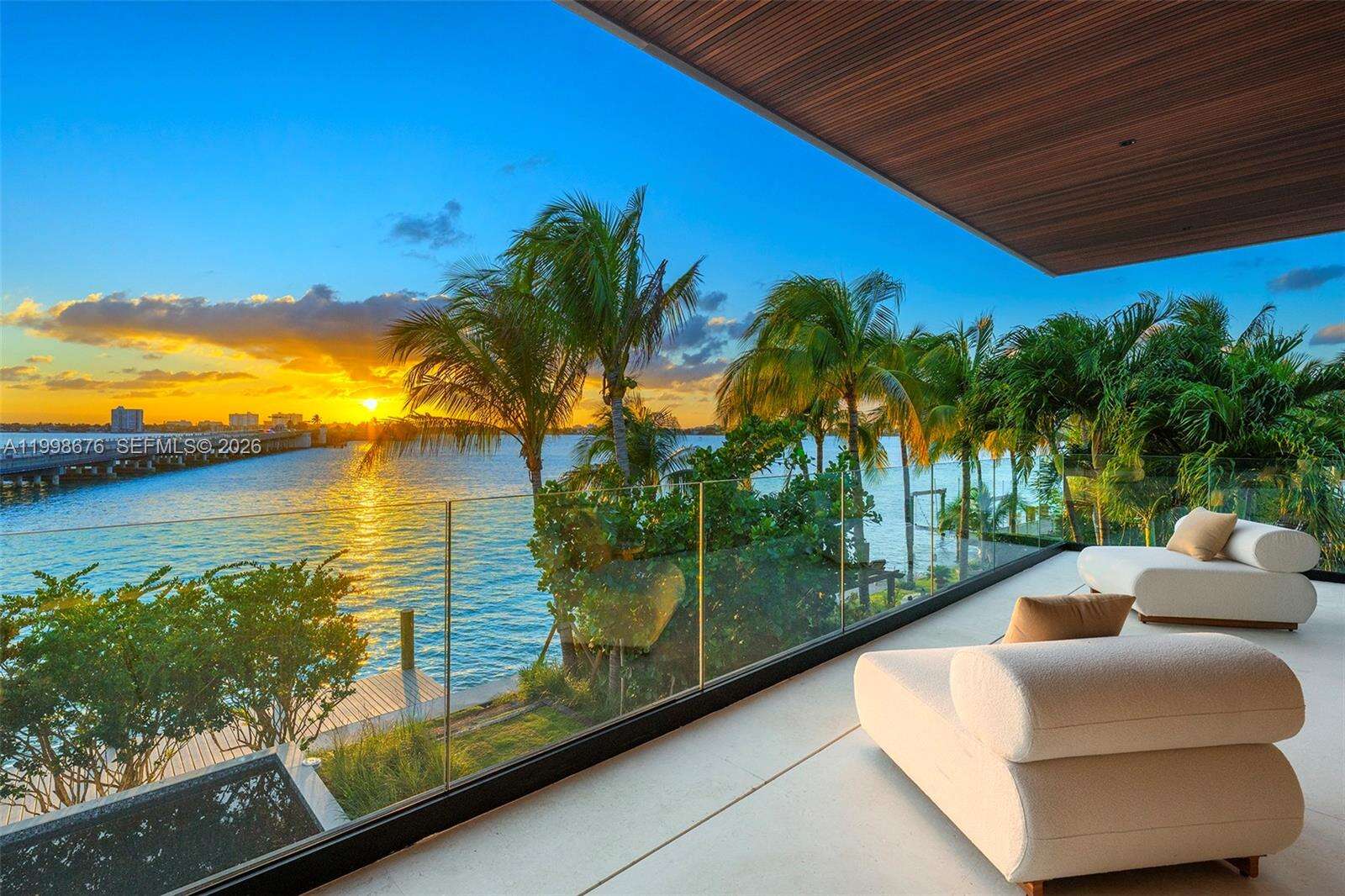 9640 Broadview Dr, Bay Harbor Islands, FL 33154 | Picture 58