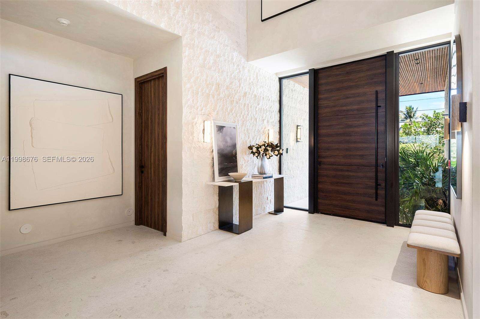 9640 Broadview Dr, Bay Harbor Islands, FL 33154 | Picture 7