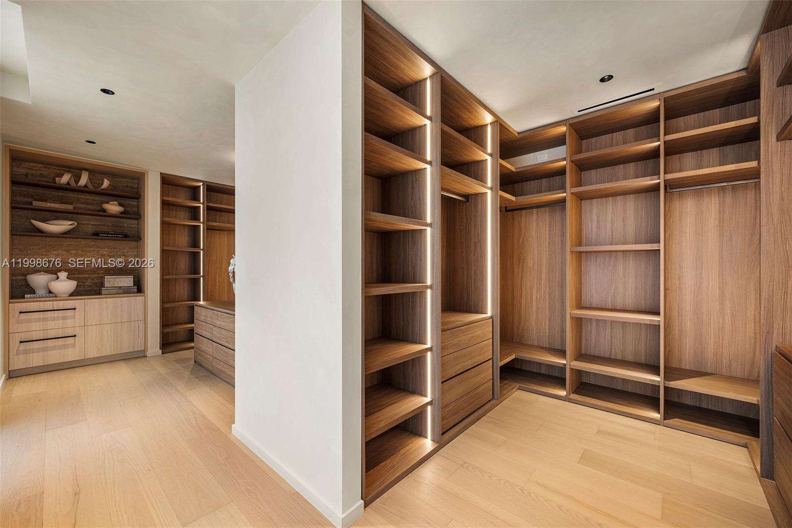 9640 Broadview Dr, Bay Harbor Islands, FL 33154 | Picture 65