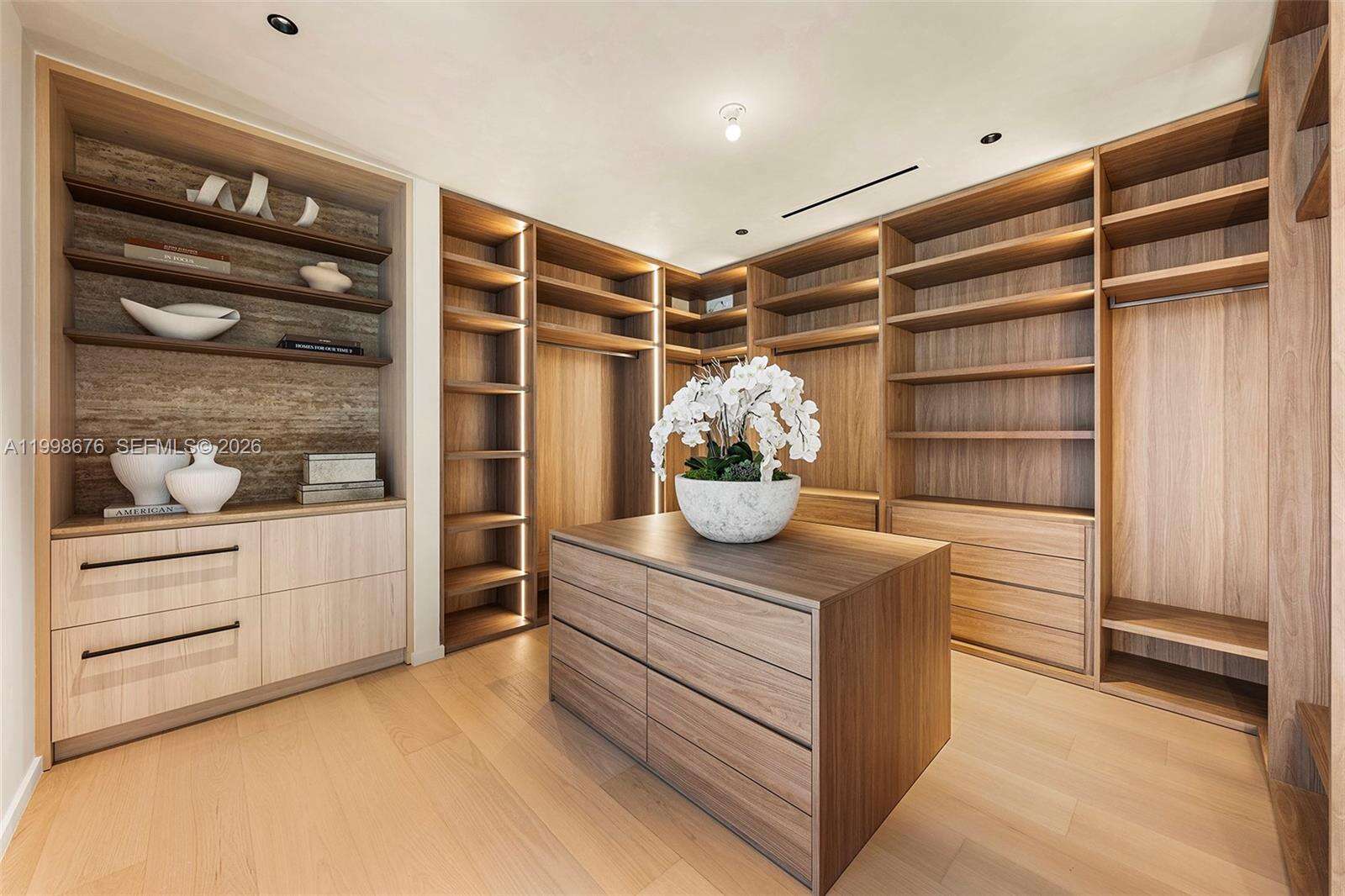 9640 Broadview Dr, Bay Harbor Islands, FL 33154 | Picture 66