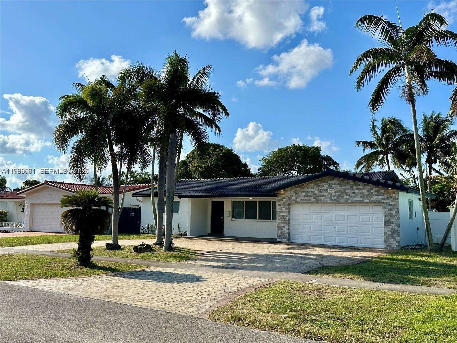 5424 Garfield St, Hollywood, FL 33021 | Picture 1
