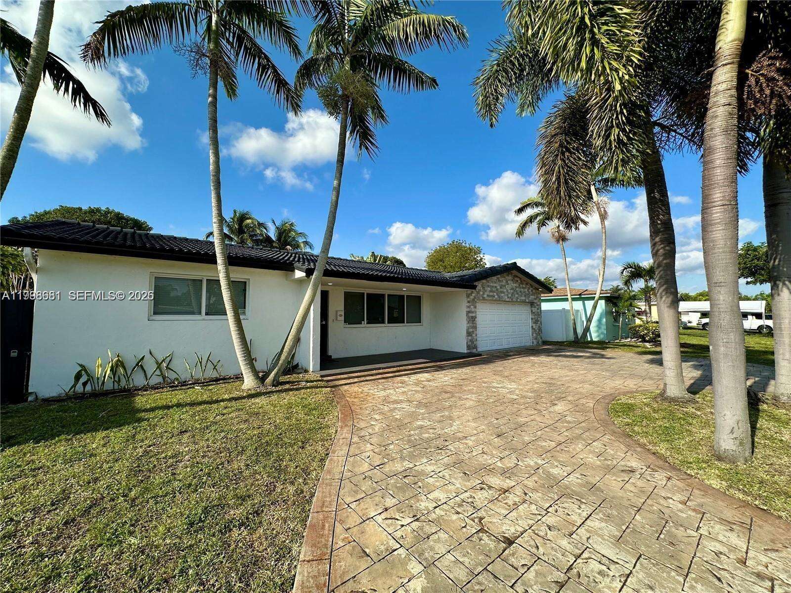 5424 Garfield St, Hollywood, FL 33021 | Picture 2