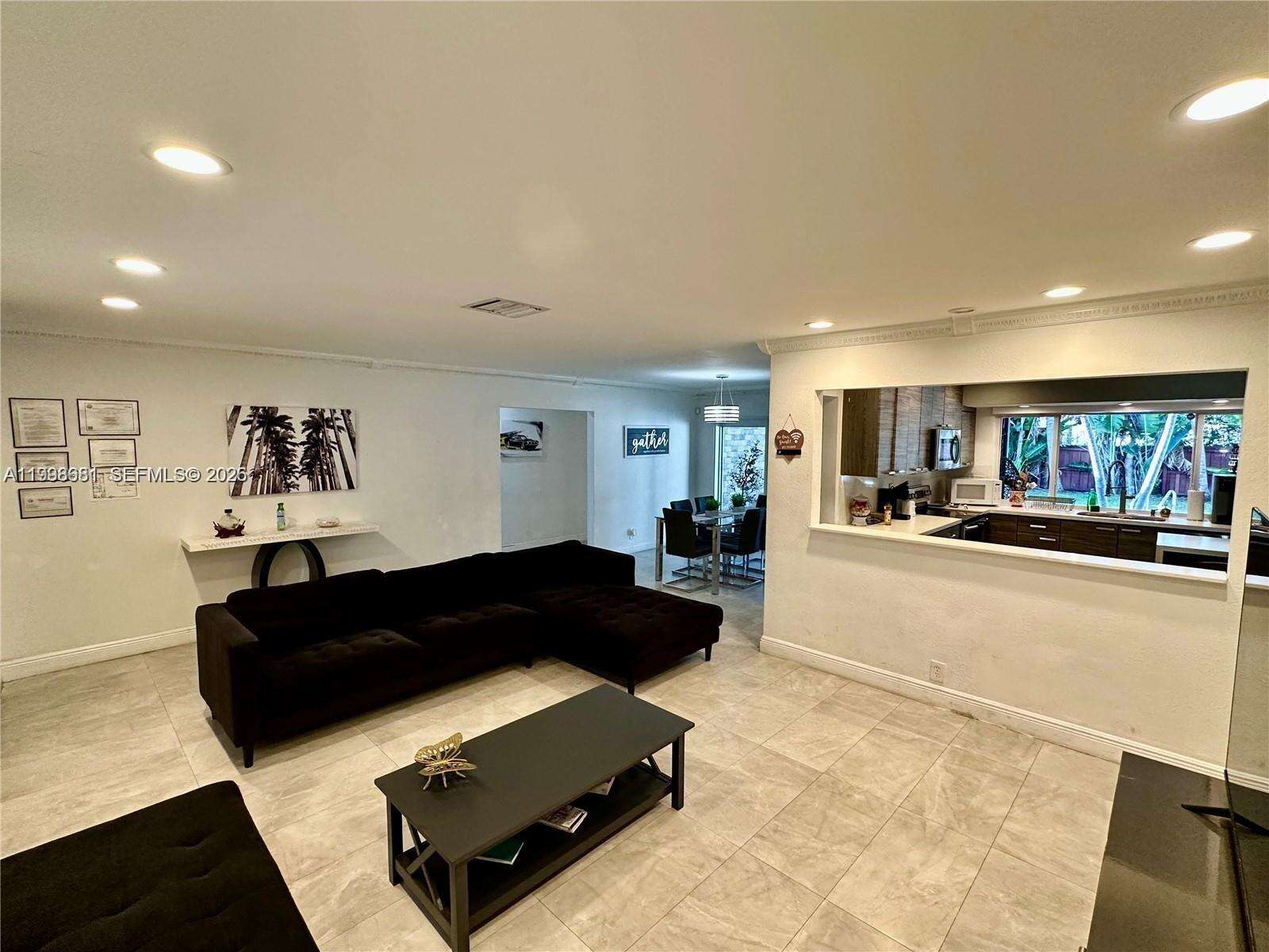 5424 Garfield St, Hollywood, FL 33021 | Picture 22