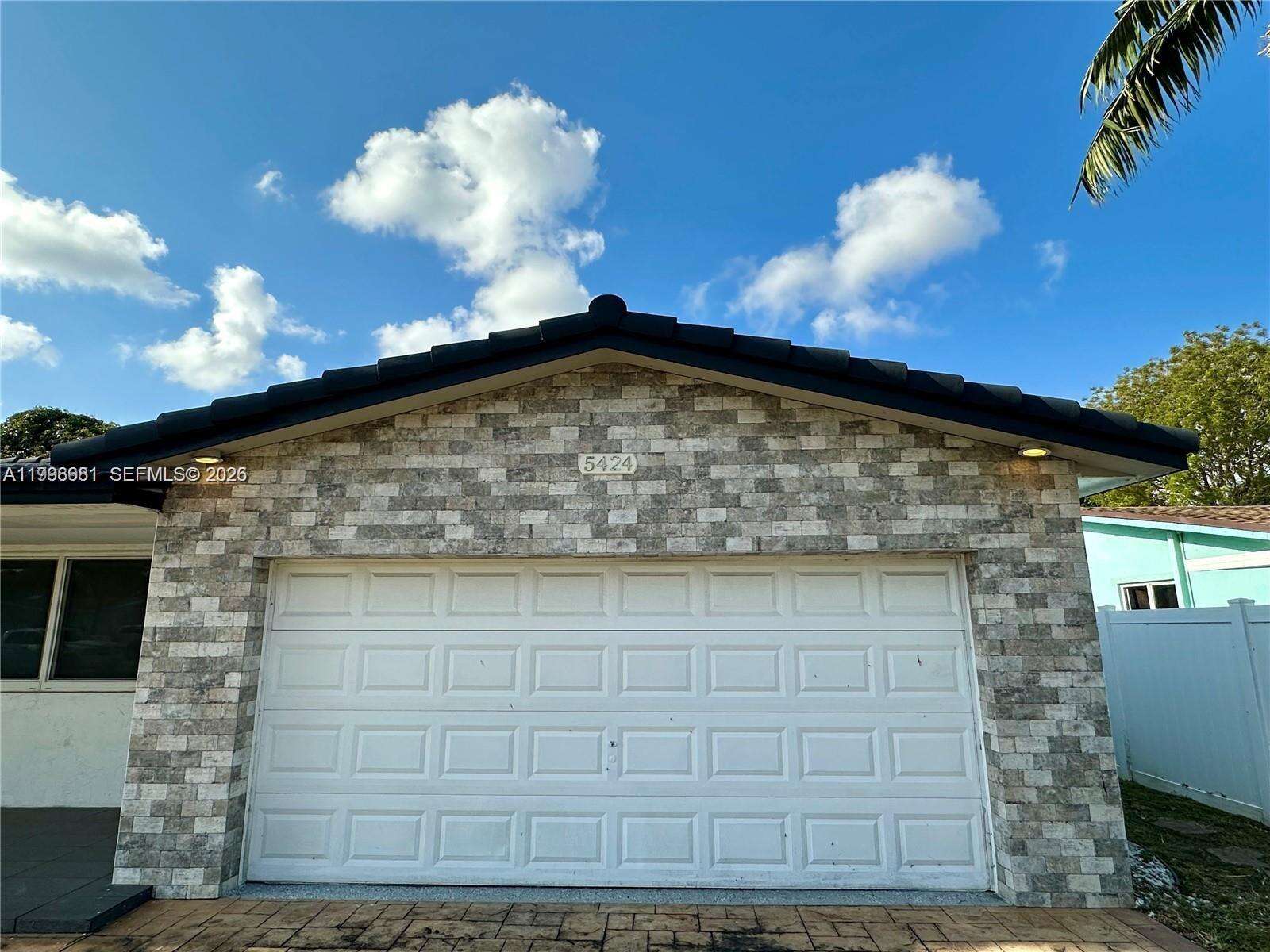 5424 Garfield St, Hollywood, FL 33021 | Picture 4