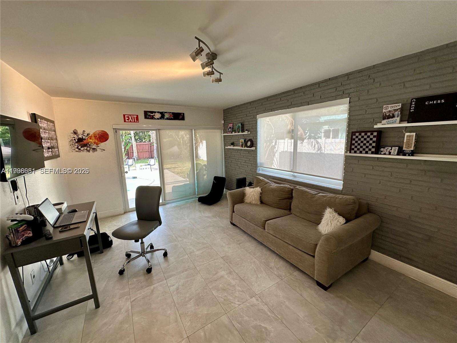 5424 Garfield St, Hollywood, FL 33021 | Picture 33