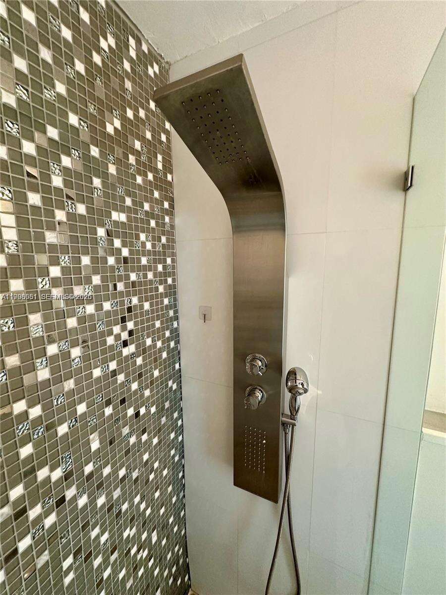 5424 Garfield St, Hollywood, FL 33021 | Picture 42