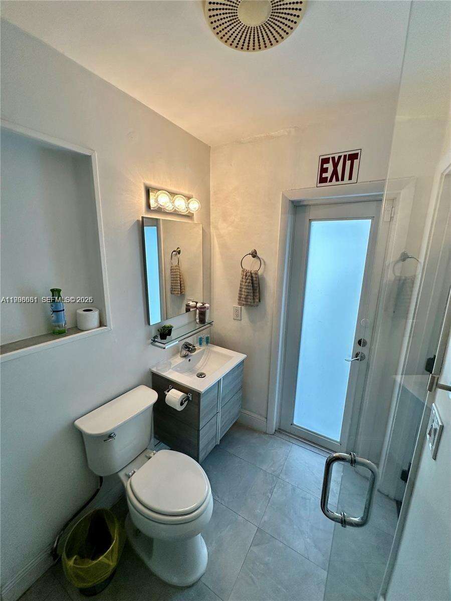 5424 Garfield St, Hollywood, FL 33021 | Picture 45