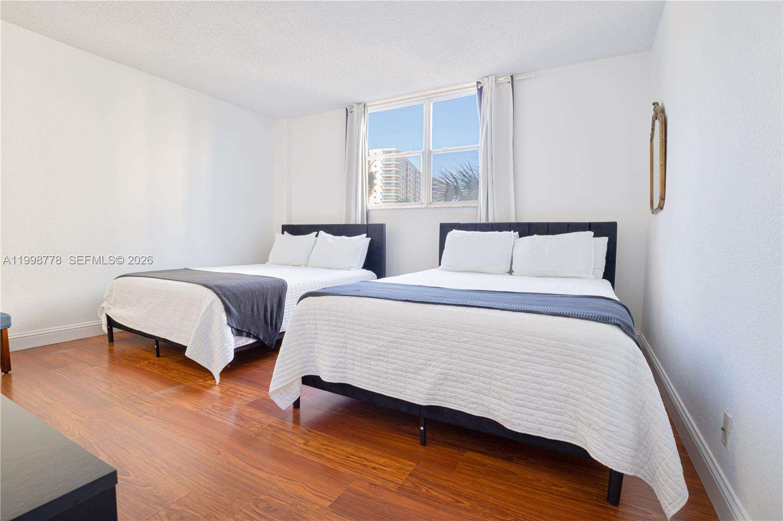 4001 Ocean Dr, Hollywood, FL 33019 | Picture 18