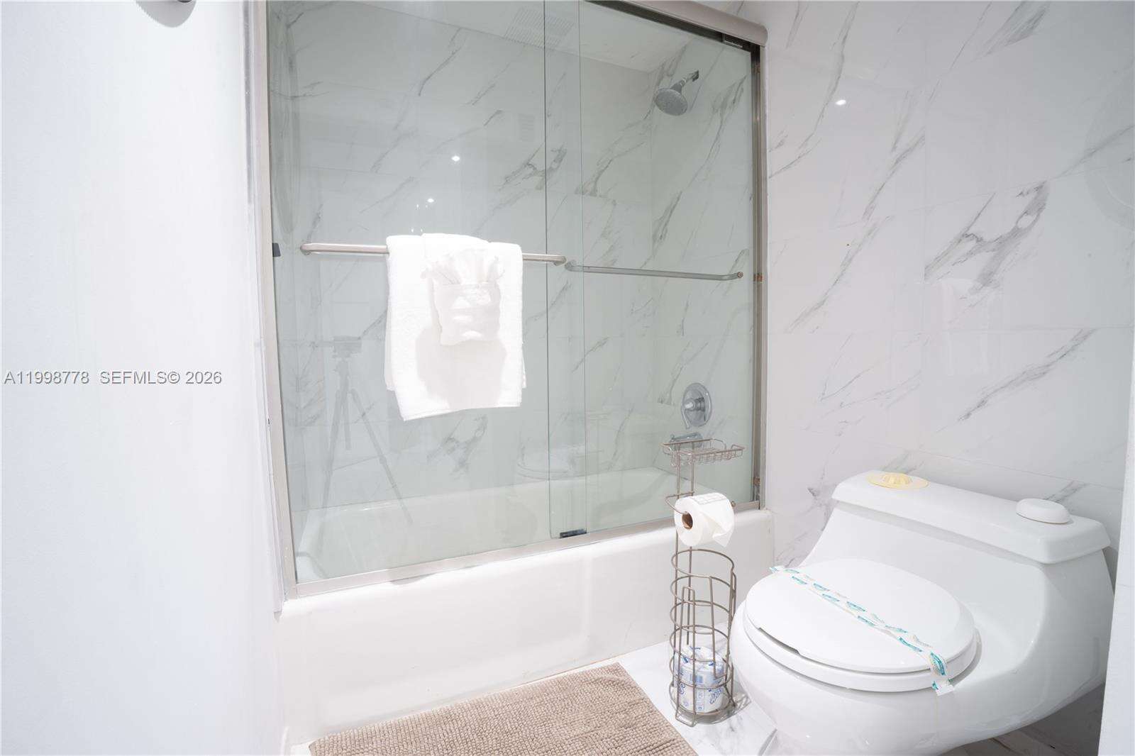 4001 Ocean Dr, Hollywood, FL 33019 | Picture 24