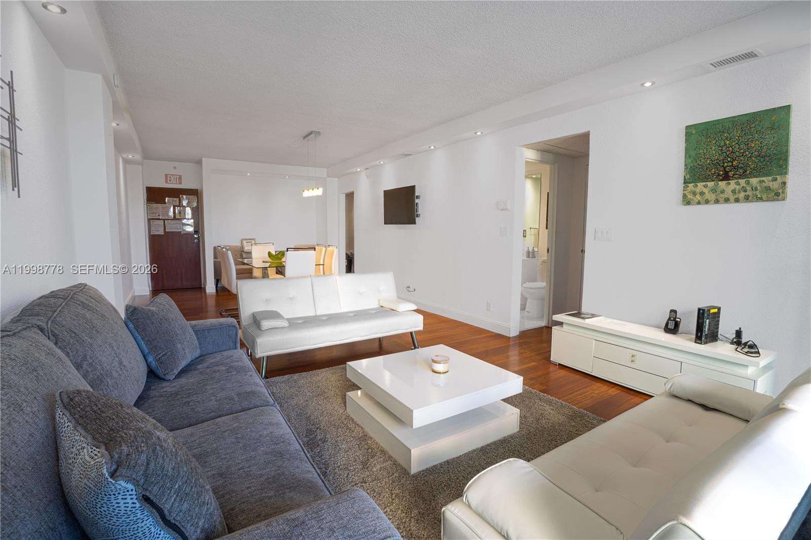 4001 Ocean Dr, Hollywood, FL 33019 | Picture 7