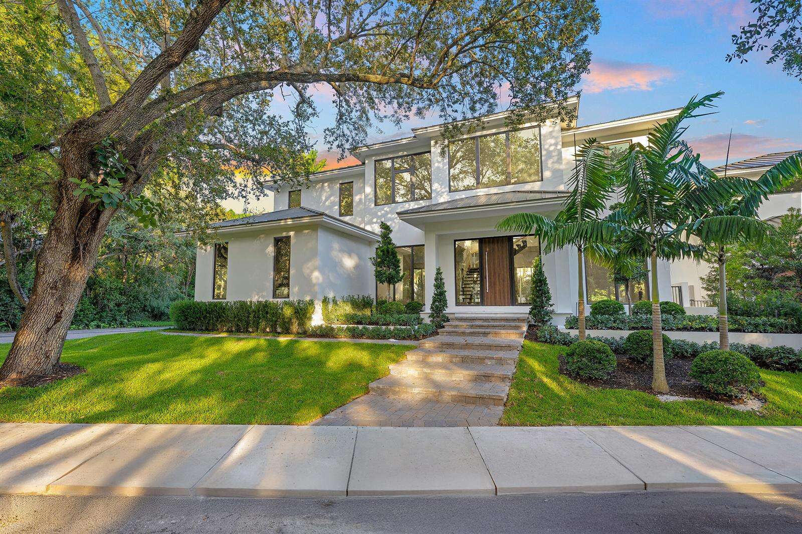 1550 Ponce De Leon, Fort Lauderdale, FL 33316 - For Sale photo 1