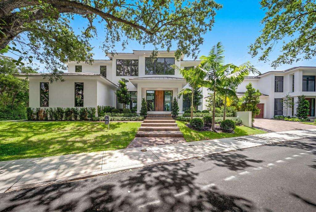 1550 Ponce De Leon, Fort Lauderdale, FL 33316 - For Sale photo 2