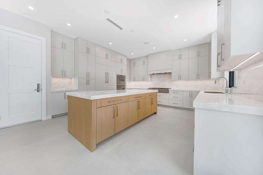 1550 Ponce De Leon, Fort Lauderdale, FL 33316 - For Sale photo 22